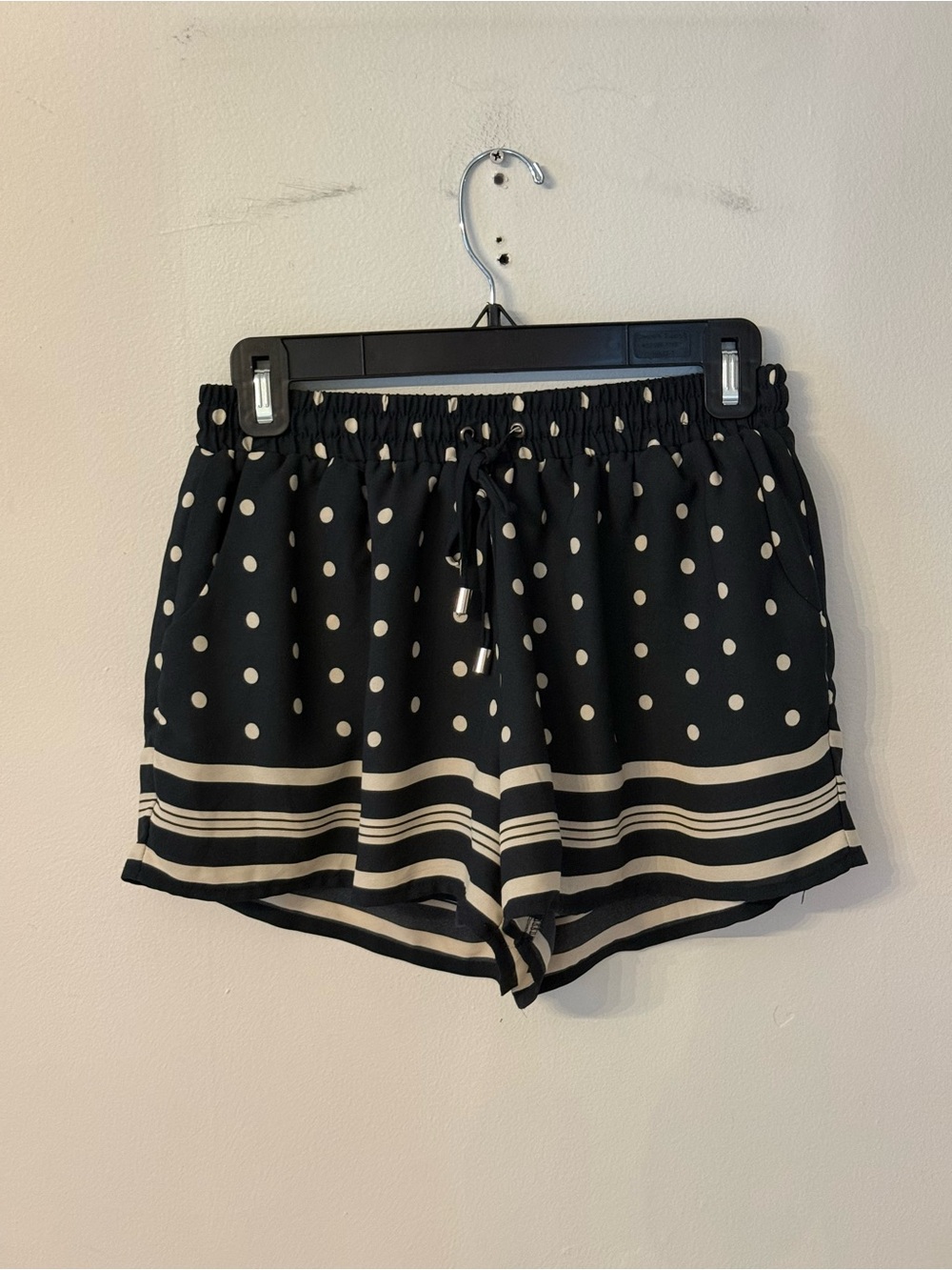 Polka Dot Stripe Drawstring Women’s Shorts - Black/Cream